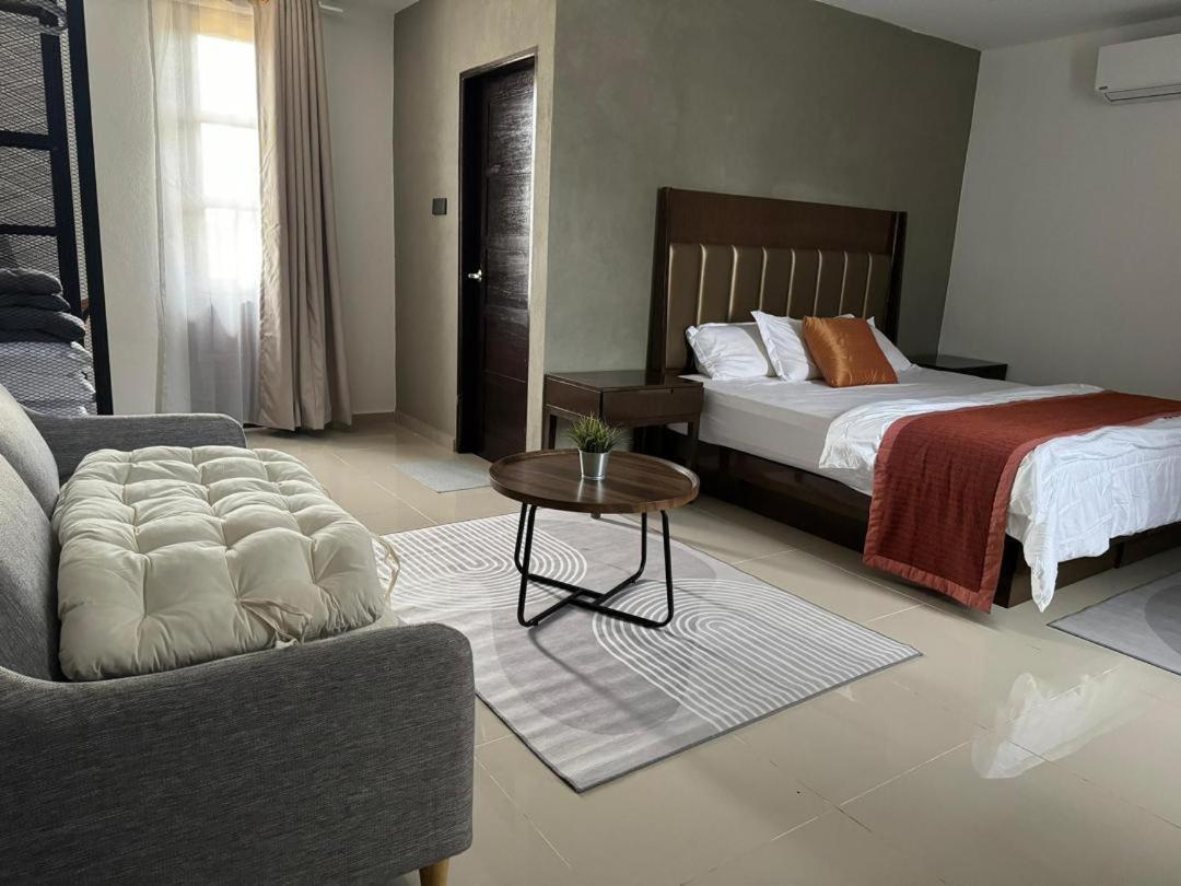 Nalayan Villa Kampung Kuala Besut Extérieur photo